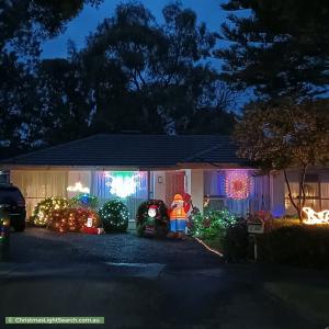 Christmas Light display at 4 Brookes Court, Mooroolbark