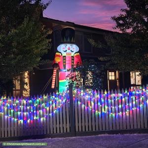 Christmas Light display at 2 Coachmans Court, Vermont South