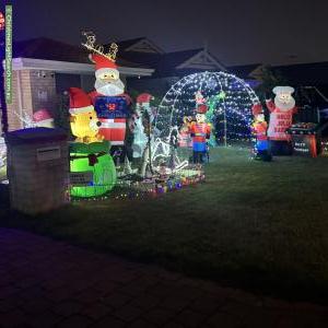Christmas Light display at 64 Grand Paradiso Parade, Merriwa