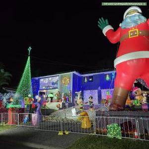 Christmas Light display at 19 Nemarra Street, Wynnum West