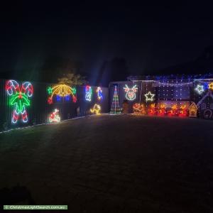 Christmas Light display at  Kensington Way, Burton