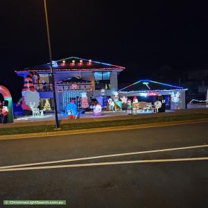 Christmas Light display at 15 Wunburra Circle, Pacific Pines