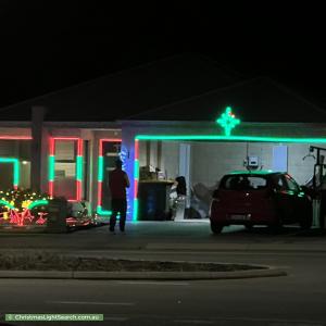 Christmas Light display at 30 Roulettes Parade, Clarkson