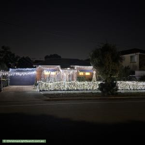 Christmas Light display at 79 Tait Street, Renown Park