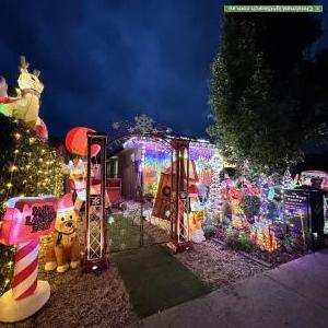 Christmas Light display at 14 Percy Begg Circuit, Dunlop