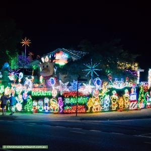 Christmas Light display at 2 Brochet Street, Mansfield
