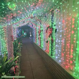 Christmas Light display at 20 Shenstone Place, Montrose