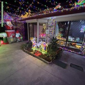 Christmas Light display at 18 McNairn Cross, Leda