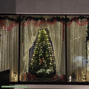 Christmas Light display at 137 Smith Street, Thornbury
