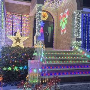 Christmas Light display at 10 Jenkyn Circle, Landsdale