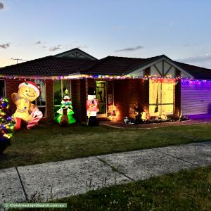 Christmas Light display at 15 Pembury Court, Narre Warren South