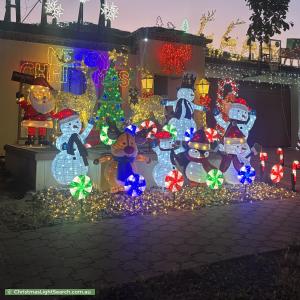 Christmas Light display at 27 Rateki Close, Burton