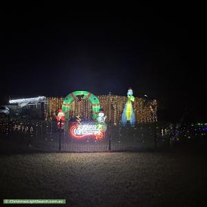 Christmas Light display at 8 Tulloch Street, Ooralea