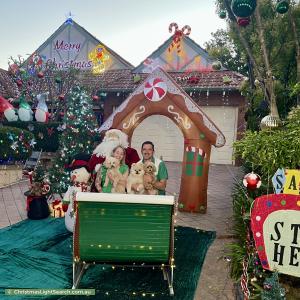Christmas Light display at 5 Nisbet Road, Applecross