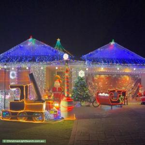 Christmas Light display at 23 Neville Avenue, Russell Vale