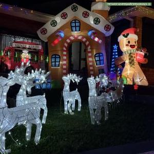 Christmas Light display at 1 Gregory Close, Endeavour Hills