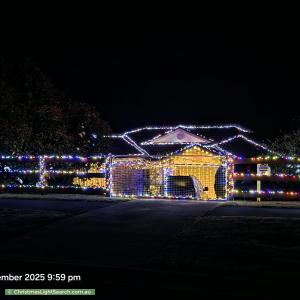 Christmas Light display at 71 Sinclair Crescent, Wentworth Falls
