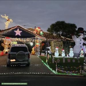 Christmas Light display at 15 Highfields Court, Loganlea