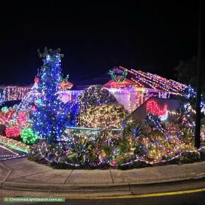 Christmas Light display at  Selway Place, Evanston Park