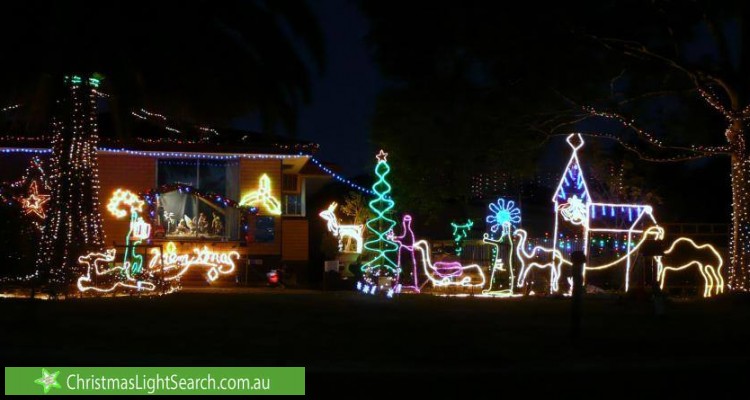 Bay Hills Arnold Maryland Christmas Lighting 2022 Valley View Christmas Lights - 2 Robert Arnold Avenue