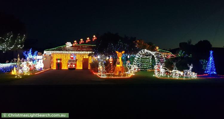 Rossmoor Christmas 2022 High Wycombe Christmas Lights - Palmer Crescent