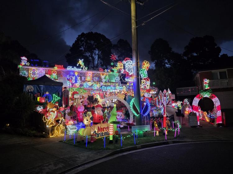 Rawdon Court, Boronia Christmas Lights